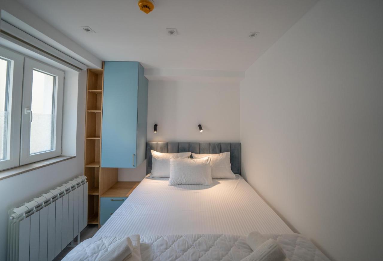 Ocea Studio Apartments Kotor Exterior foto
